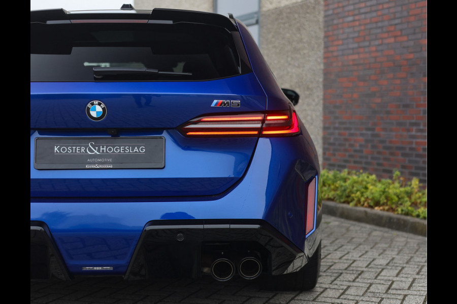 BMW M5 Touring | Marina Bay Blue - Keramisch - Pano - Trekhaak