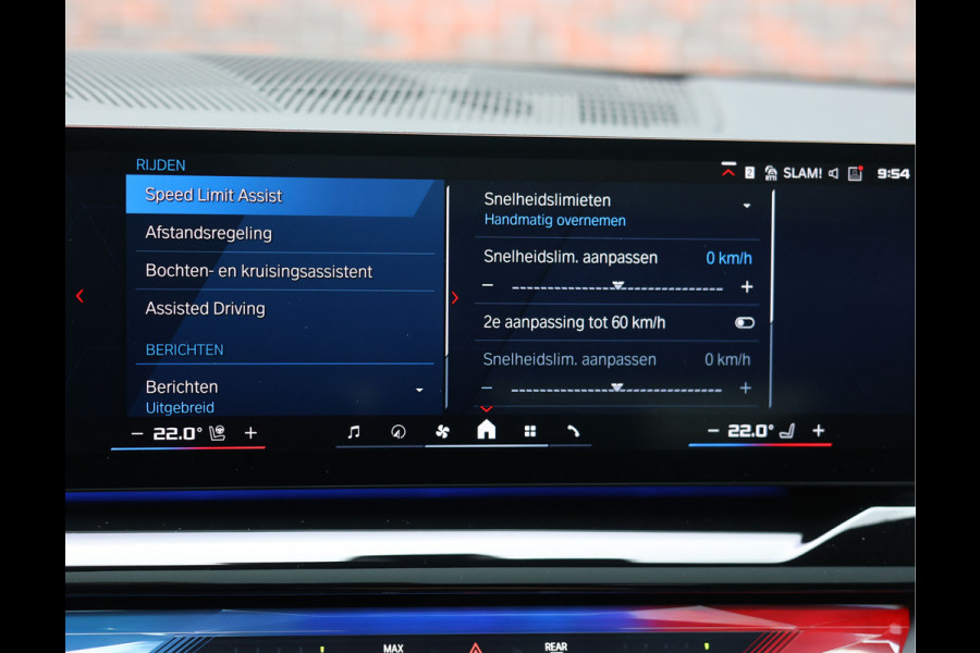 BMW M5 Touring | Marina Bay Blue - Keramisch - Pano - Trekhaak