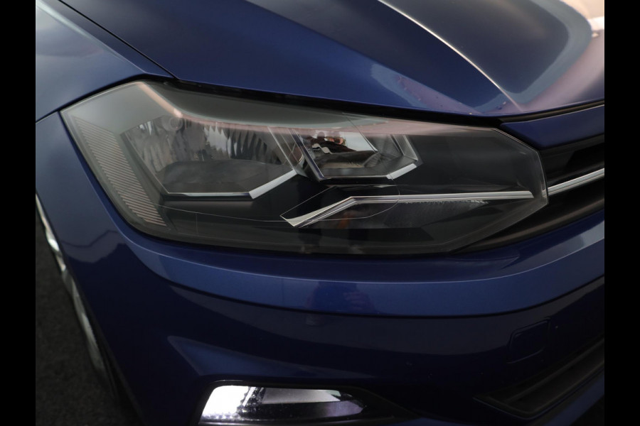 Volkswagen Polo 1.0 TSI Comfortline 95 pk Automaat (DSG) | Navigatie | Adaptieve cruise control | Apple Carplay/Android Auto |
