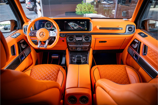 Mercedes-Benz G-Klasse G63 - Brabus 800 | 24 inch | Sterrenhemel | Panorama | Burmester | Carbon Mercedes-Benz G-Klasse G63 - Brabus 800 | 24 inch | Sterrenhemel | Panorama | Burmester | Carbon