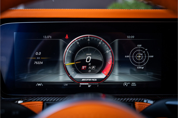 Mercedes-Benz G-Klasse G63 - Brabus 800 | 24 inch | Sterrenhemel | Panorama | Burmester | Carbon Mercedes-Benz G-Klasse G63 - Brabus 800 | 24 inch | Sterrenhemel | Panorama | Burmester | Carbon