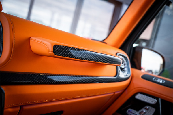 Mercedes-Benz G-Klasse G63 - Brabus 800 | 24 inch | Sterrenhemel | Panorama | Burmester | Carbon Mercedes-Benz G-Klasse G63 - Brabus 800 | 24 inch | Sterrenhemel | Panorama | Burmester | Carbon