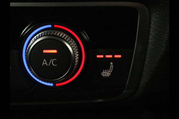 Audi Q3 45 TFSI e S edition | Stoelverwarming | Adaptive cruise | Virtual Cockpit | Half leder | Camera | Carplay | Sportstoelen | Navigatie | Full LED | PHEV | Plug In Audi Q3 45 TFSI e S edition | Stoelverwarming | Adaptive cruise | Virtual Cockpit | Half leder | Camera | Carplay | Sportstoelen | Navigatie | Full LED | PHEV | Plug In