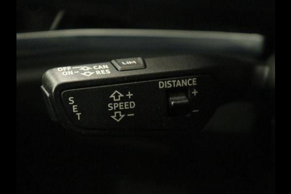 Audi Q3 45 TFSI e S edition | Stoelverwarming | Adaptive cruise | Virtual Cockpit | Half leder | Camera | Carplay | Sportstoelen | Navigatie | Full LED | PHEV | Plug In Audi Q3 45 TFSI e S edition | Stoelverwarming | Adaptive cruise | Virtual Cockpit | Half leder | Camera | Carplay | Sportstoelen | Navigatie | Full LED | PHEV | Plug In