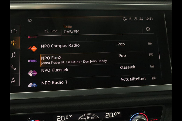 Audi Q3 45 TFSI e S edition | Stoelverwarming | Adaptive cruise | Virtual Cockpit | Half leder | Camera | Carplay | Sportstoelen | Navigatie | Full LED | PHEV | Plug In Audi Q3 45 TFSI e S edition | Stoelverwarming | Adaptive cruise | Virtual Cockpit | Half leder | Camera | Carplay | Sportstoelen | Navigatie | Full LED | PHEV | Plug In