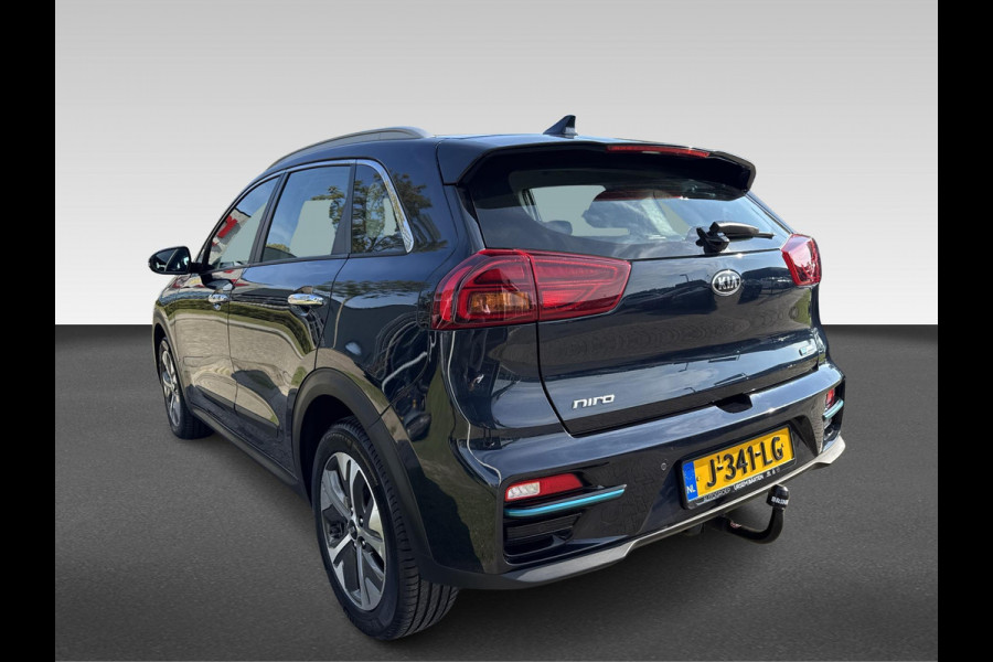 Kia e-Niro DynamicLine 64 kWh KEURIGE AUTO // Kia e-Niro DynamicLine 64 kWh KEURIGE AUTO //