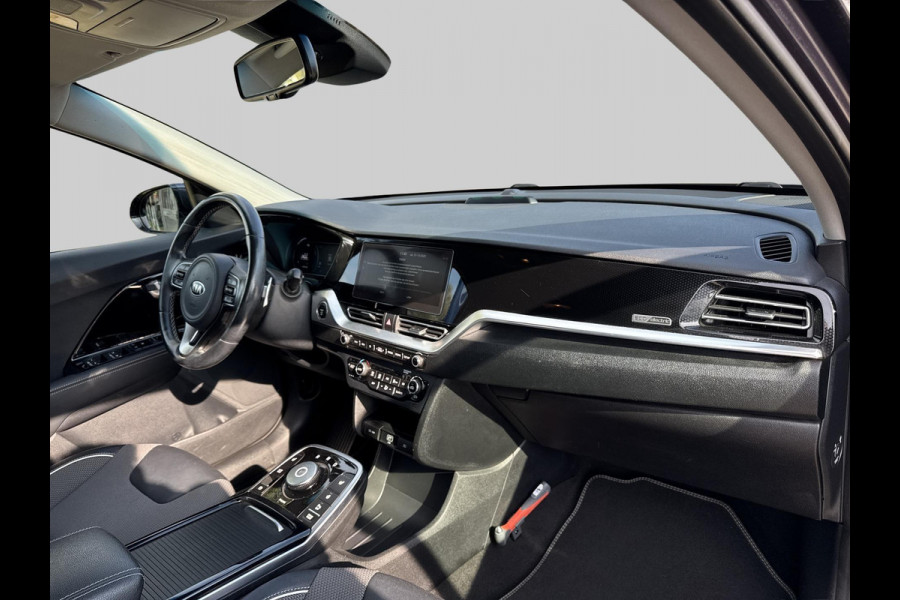 Kia e-Niro DynamicLine 64 kWh KEURIGE AUTO // Kia e-Niro DynamicLine 64 kWh KEURIGE AUTO //