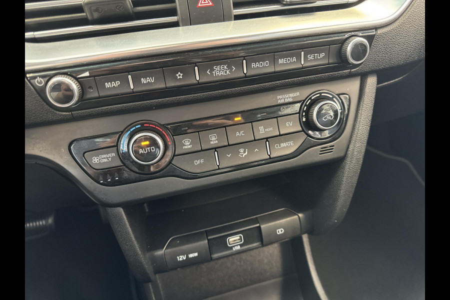 Kia e-Niro DynamicLine 64 kWh KEURIGE AUTO // Kia e-Niro DynamicLine 64 kWh KEURIGE AUTO //