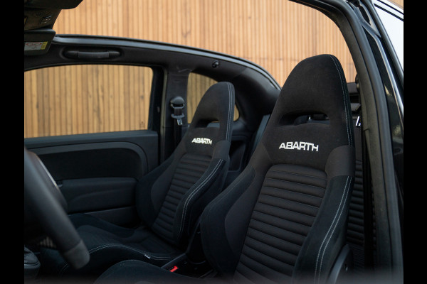 Abarth 595 C Competizione | Xenon | Sabelt stoelen | Rally velgen Abarth 595 C Competizione | Xenon | Sabelt stoelen | Rally velgen