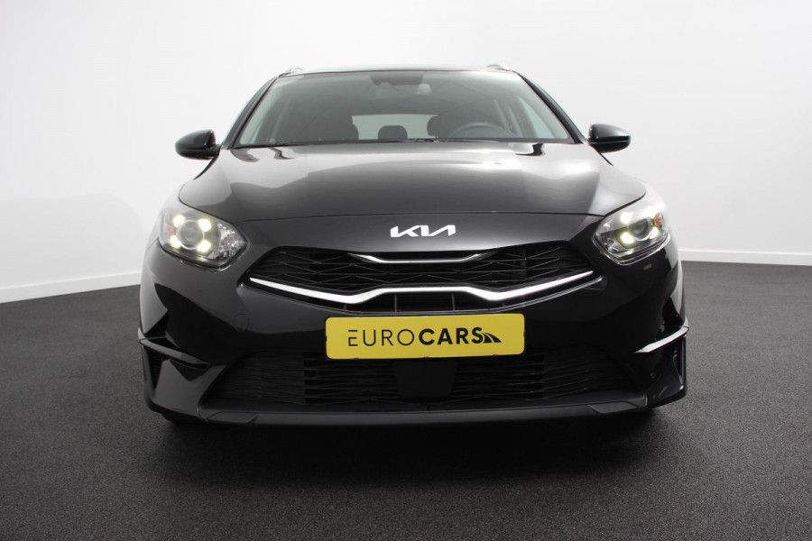 Kia Ceed Sportswagon 1.0 T-GDi Prestige | Navigatie | Apple Carplay/Android Auto | Climate Control | Cruise Control | Lane Assist | Stoel/Stuurverwarming | Privacy Glass | Camera