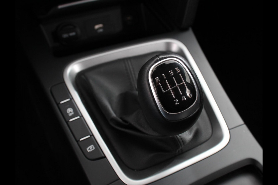 Kia Ceed Sportswagon 1.0 T-GDi Prestige | Navigatie | Apple Carplay/Android Auto | Climate Control | Cruise Control | Lane Assist | Stoel/Stuurverwarming | Privacy Glass | Camera