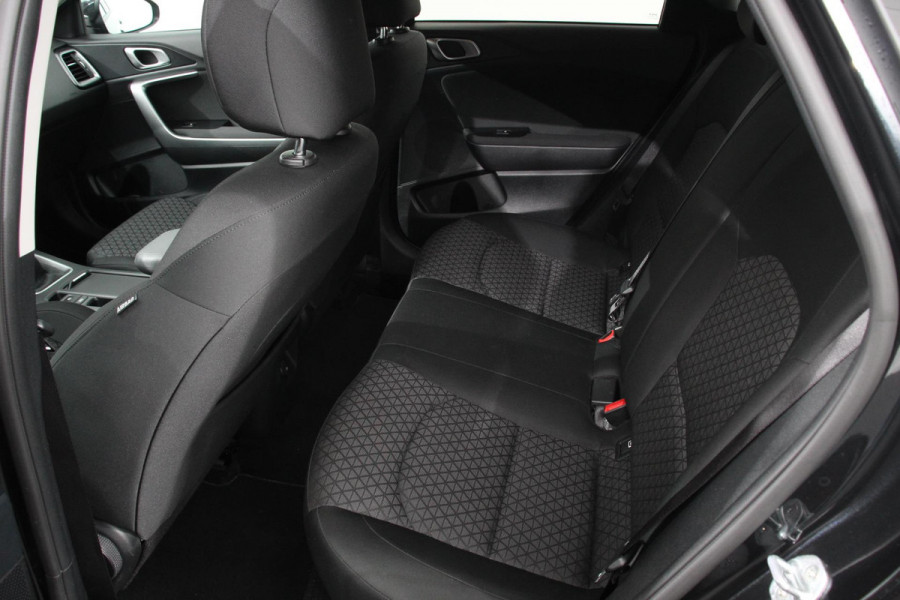 Kia Ceed Sportswagon 1.0 T-GDi Prestige | Navigatie | Apple Carplay/Android Auto | Climate Control | Cruise Control | Lane Assist | Stoel/Stuurverwarming | Privacy Glass | Camera