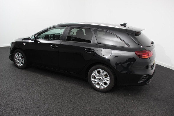 Kia Ceed Sportswagon 1.0 T-GDi Prestige | Navigatie | Apple Carplay/Android Auto | Climate Control | Cruise Control | Lane Assist | Stoel/Stuurverwarming | Privacy Glass | Camera