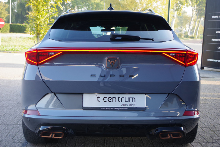 CUPRA Formentor 1.4 e-Hybrid VZ Tribe Edition 245 PK PHEV, Panoramadak, BREMBO Remmen, Leder, Memory, Adap. Cruis Control, Camera