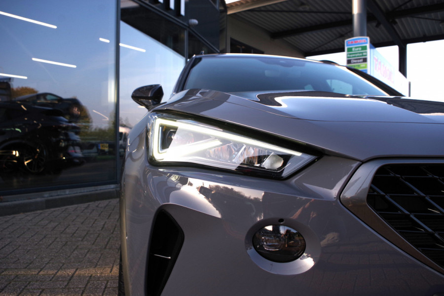 CUPRA Formentor 1.4 e-Hybrid VZ Tribe Edition 245 PK PHEV, Panoramadak, BREMBO Remmen, Leder, Memory, Adap. Cruis Control, Camera