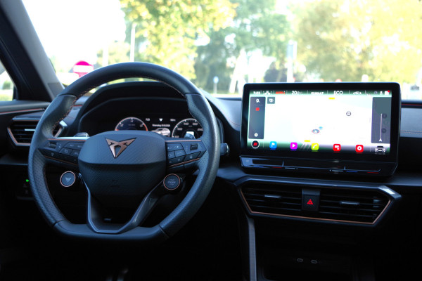 CUPRA Formentor 1.4 e-Hybrid VZ Tribe Edition 245 PK PHEV, Panoramadak, BREMBO Remmen, Leder, Memory, Adap. Cruis Control, Camera