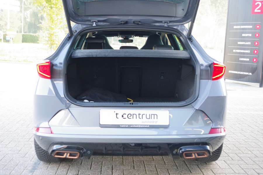 CUPRA Formentor 1.4 e-Hybrid VZ Tribe Edition 245 PK PHEV, Panoramadak, BREMBO Remmen, Leder, Memory, Adap. Cruis Control, Camera