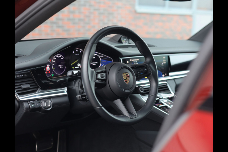 Porsche Panamera Sport Turismo 4 E-Hybrid 2.9 4 Platinum Edition | Cherry Red - Chrono Porsche Panamera Sport Turismo 4 E-Hybrid 2.9 4 Platinum Edition | Cherry Red - Chrono