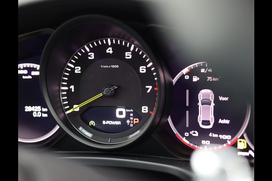 Porsche Panamera Sport Turismo 4 E-Hybrid 2.9 4 Platinum Edition | Cherry Red - Chrono Porsche Panamera Sport Turismo 4 E-Hybrid 2.9 4 Platinum Edition | Cherry Red - Chrono