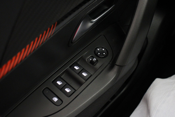 Peugeot 2008 1.2 PureTech Active Pack |Camera|Navi|