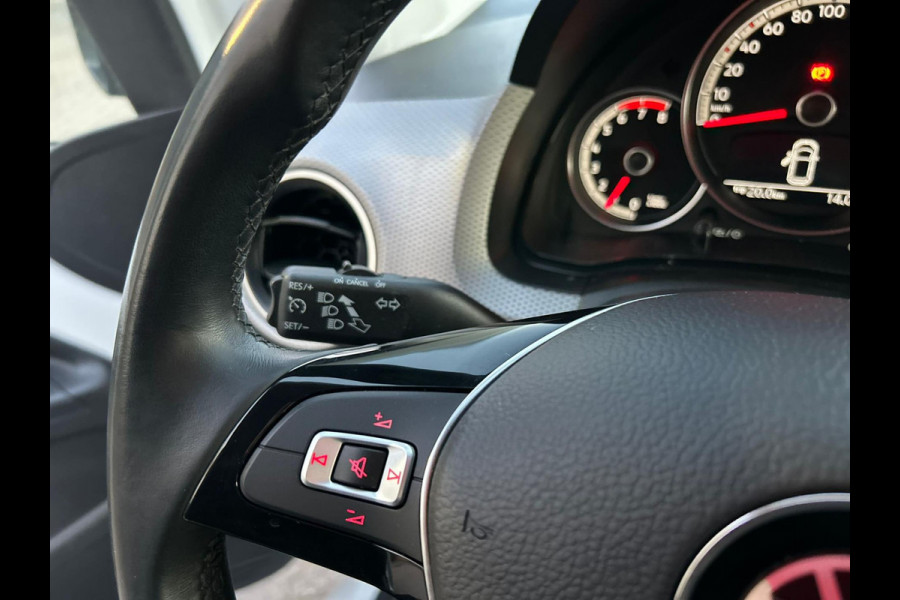 Volkswagen up! Active, Camera, autm. airco