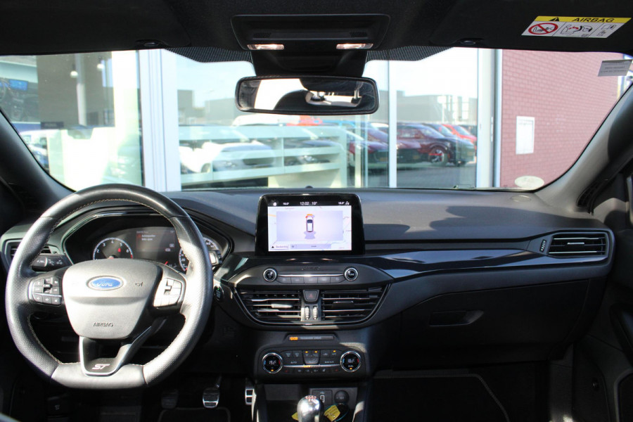 Ford Focus 2.3 EcoBoost ST-3 | Winterpack | Adaptieve Cruise Control | Camera | Privacy Glass | 19 INCH Lichtmetalen Velgen | DAB | B&O Sound Ford Focus 2.3 EcoBoost ST-3 | Winterpack | Adaptieve Cruise Control | Camera | Privacy Glass | 19 INCH Lichtmetalen Velgen | DAB | B&O Sound