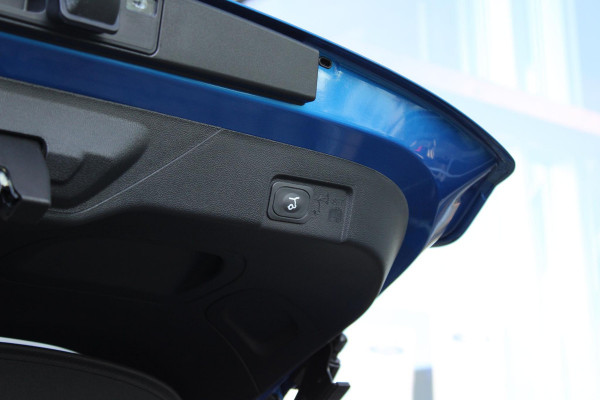 Ford Puma 1.0 EcoBoost Hybrid Titanium 125pk | Winterpack | Driver Assistance Pack | Elek. Achterklep | Keyless Ford Puma 1.0 EcoBoost Hybrid Titanium 125pk | Winterpack | Driver Assistance Pack | Elek. Achterklep | Keyless