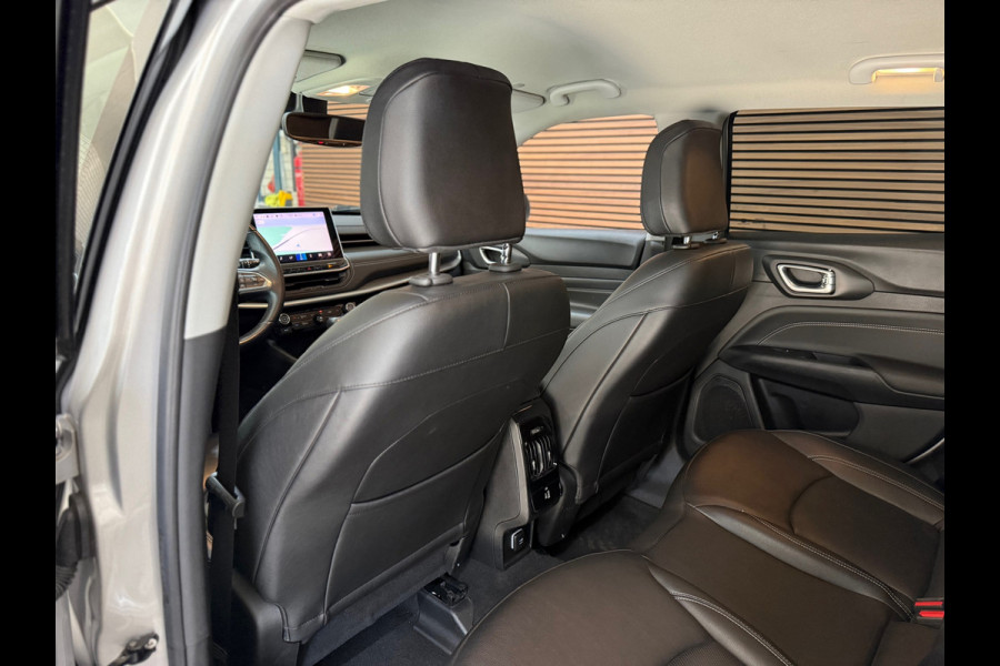 Jeep Compass 4xe 240 Plug-in Hybrid Electric S | Camera | Leder | Adaptive Cruise | LED verlichting Jeep Compass 4xe 240 Plug-in Hybrid Electric S | Camera | Leder | Adaptive Cruise | LED verlichting