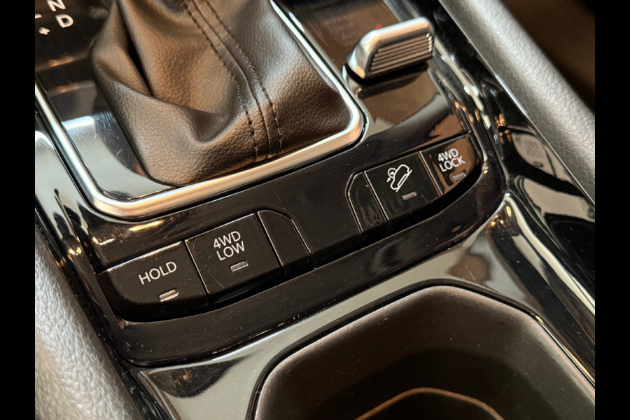 Jeep Compass 4xe 240 Plug-in Hybrid Electric S | Camera | Leder | Adaptive Cruise | LED verlichting Jeep Compass 4xe 240 Plug-in Hybrid Electric S | Camera | Leder | Adaptive Cruise | LED verlichting