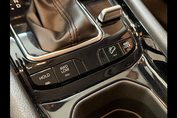 Jeep Compass 4xe 240 Plug-in Hybrid Electric S | Camera | Leder | Adaptive Cruise | LED verlichting Jeep Compass 4xe 240 Plug-in Hybrid Electric S | Camera | Leder | Adaptive Cruise | LED verlichting