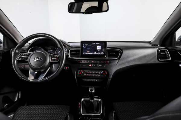 Kia Ceed Sportswagon 1.0 T-GDi DynamicPlusLine 120PK | Cruise | Stoel-+Stuurverw. | PDC | NAV + App. Connect | ECC | DAB | LM 16" | Kia Ceed Sportswagon 1.0 T-GDi DynamicPlusLine 120PK | Cruise | Stoel-+Stuurverw. | PDC | NAV + App. Connect | ECC | DAB | LM 16" |