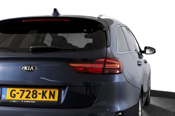Kia Ceed Sportswagon 1.0 T-GDi DynamicPlusLine 120PK | Cruise | Stoel-+Stuurverw. | PDC | NAV + App. Connect | ECC | DAB | LM 16" | Kia Ceed Sportswagon 1.0 T-GDi DynamicPlusLine 120PK | Cruise | Stoel-+Stuurverw. | PDC | NAV + App. Connect | ECC | DAB | LM 16" |