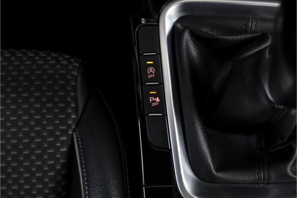 Kia Ceed Sportswagon 1.0 T-GDi DynamicPlusLine 120PK | Cruise | Stoel-+Stuurverw. | PDC | NAV + App. Connect | ECC | DAB | LM 16" | Kia Ceed Sportswagon 1.0 T-GDi DynamicPlusLine 120PK | Cruise | Stoel-+Stuurverw. | PDC | NAV + App. Connect | ECC | DAB | LM 16" |
