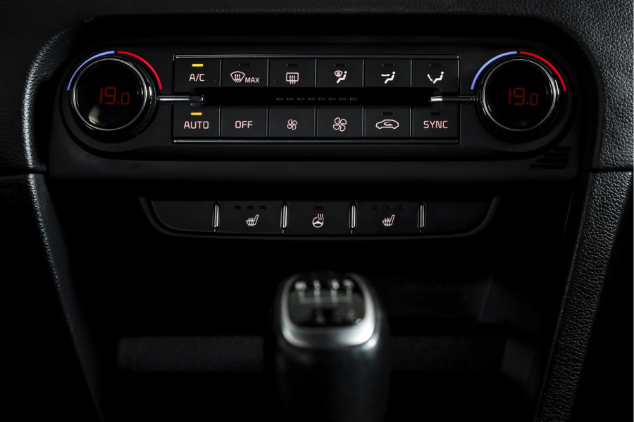 Kia Ceed Sportswagon 1.0 T-GDi DynamicPlusLine 120PK | Cruise | Stoel-+Stuurverw. | PDC | NAV + App. Connect | ECC | DAB | LM 16" | Kia Ceed Sportswagon 1.0 T-GDi DynamicPlusLine 120PK | Cruise | Stoel-+Stuurverw. | PDC | NAV + App. Connect | ECC | DAB | LM 16" |