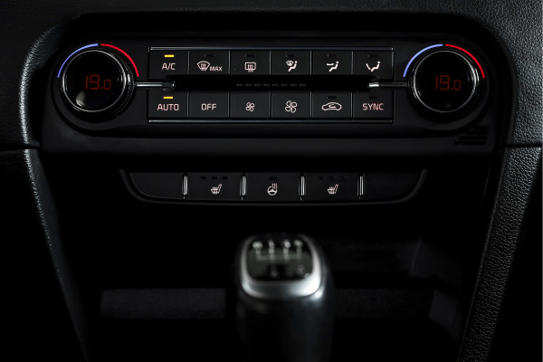 Kia Ceed Sportswagon 1.0 T-GDi DynamicPlusLine 120PK | Cruise | Stoel-+Stuurverw. | PDC | NAV + App. Connect | ECC | DAB | LM 16" | Kia Ceed Sportswagon 1.0 T-GDi DynamicPlusLine 120PK | Cruise | Stoel-+Stuurverw. | PDC | NAV + App. Connect | ECC | DAB | LM 16" |