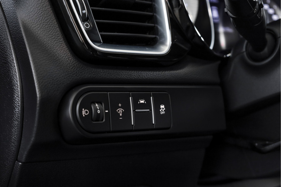 Kia Ceed Sportswagon 1.0 T-GDi DynamicPlusLine 120PK | Cruise | Stoel-+Stuurverw. | PDC | NAV + App. Connect | ECC | DAB | LM 16" | Kia Ceed Sportswagon 1.0 T-GDi DynamicPlusLine 120PK | Cruise | Stoel-+Stuurverw. | PDC | NAV + App. Connect | ECC | DAB | LM 16" |