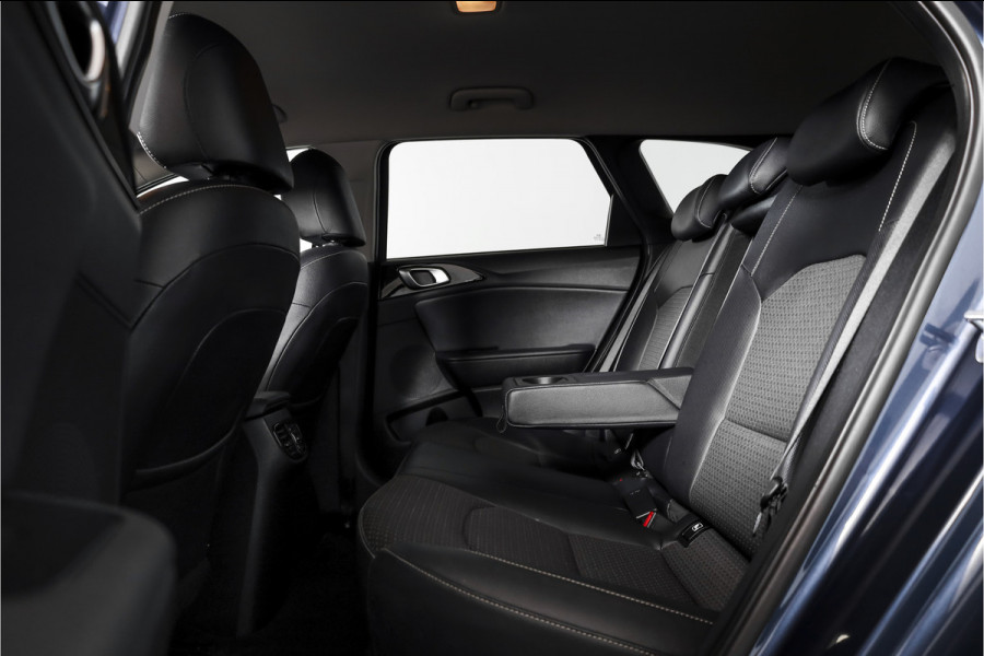 Kia Ceed Sportswagon 1.0 T-GDi DynamicPlusLine 120PK | Cruise | Stoel-+Stuurverw. | PDC | NAV + App. Connect | ECC | DAB | LM 16" | Kia Ceed Sportswagon 1.0 T-GDi DynamicPlusLine 120PK | Cruise | Stoel-+Stuurverw. | PDC | NAV + App. Connect | ECC | DAB | LM 16" |