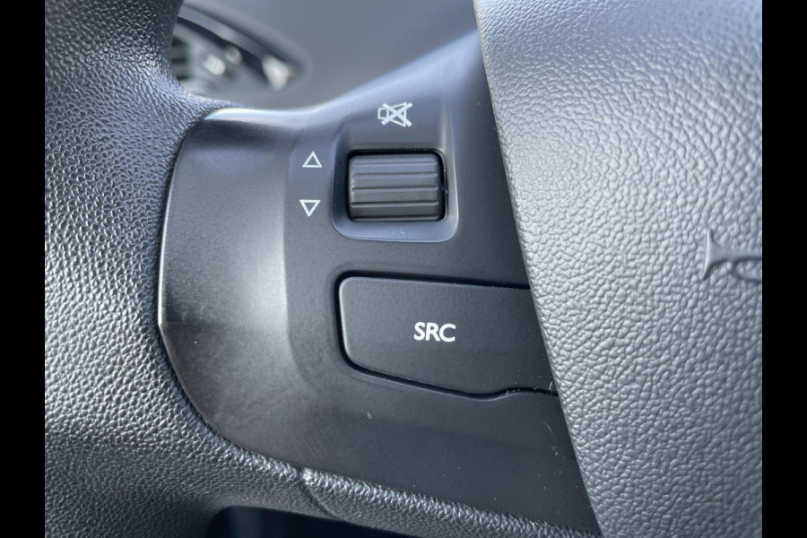 Peugeot 208 1.2 PureTech Blue Lion | navigatie | airco | cruise control