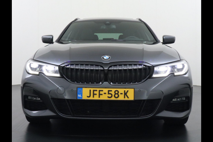 BMW 3 Serie Touring 330e High Executive M SPORT  DEALER ONDERHOUDEN | LASER LED | HRAMAN KARDON | PANORAMADAK BMW 3 Serie Touring 330e High Executive M SPORT  DEALER ONDERHOUDEN | LASER LED | HRAMAN KARDON | PANORAMADAK