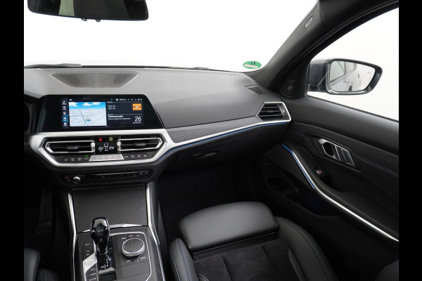 BMW 3 Serie Touring 330e High Executive M SPORT  DEALER ONDERHOUDEN | LASER LED | HRAMAN KARDON | PANORAMADAK BMW 3 Serie Touring 330e High Executive M SPORT  DEALER ONDERHOUDEN | LASER LED | HRAMAN KARDON | PANORAMADAK