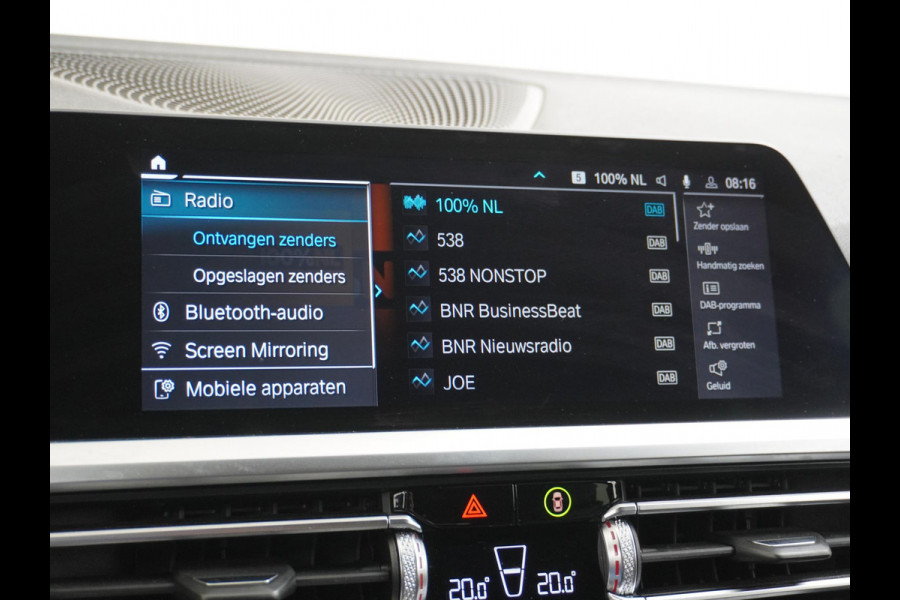 BMW 3 Serie Touring 330e High Executive M SPORT  DEALER ONDERHOUDEN | LASER LED | HRAMAN KARDON | PANORAMADAK BMW 3 Serie Touring 330e High Executive M SPORT  DEALER ONDERHOUDEN | LASER LED | HRAMAN KARDON | PANORAMADAK