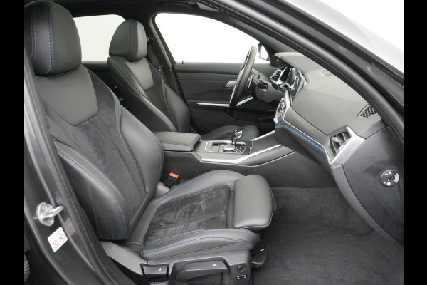 BMW 3 Serie Touring 330e High Executive M SPORT  DEALER ONDERHOUDEN | LASER LED | HRAMAN KARDON | PANORAMADAK BMW 3 Serie Touring 330e High Executive M SPORT  DEALER ONDERHOUDEN | LASER LED | HRAMAN KARDON | PANORAMADAK