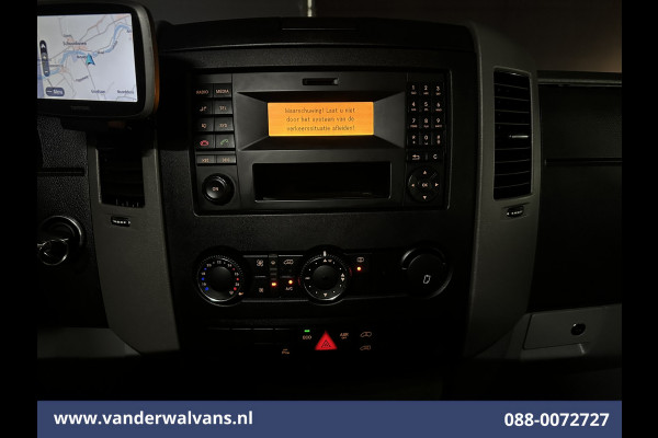 Mercedes-Benz Sprinter 316 CDI 163 pk L2H2 Euro6 Airco | 2800kg trekhaak | Navigatie | Cruisecontrol Parkeersensoren