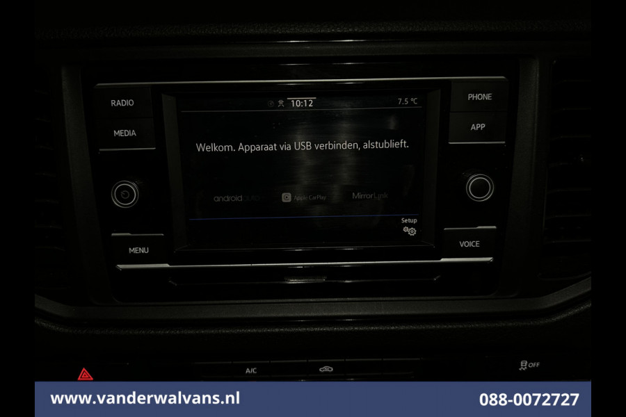 Volkswagen Crafter 2.0 TDI 141pk L3H3 L2H2 Euro6 Airco | Massagestoel | Camera | Apple Carplay | Cruisecontrol Android Auto, Chauffeursstoel
