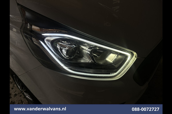 Ford Transit Custom 2.0 TDCI L2H1 Euro6 Airco | Camera | Cruisecontrol | Navigatie | Stoelverwarming Parkeersensoren, LED, Bijrijdersbank, 2800kg trekvermogen