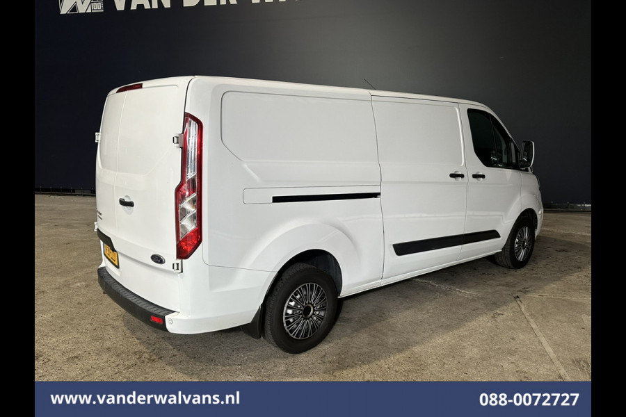 Ford Transit Custom 2.0 TDCI L2H1 Euro6 Airco | Camera | Cruisecontrol | Navigatie | Stoelverwarming Parkeersensoren, LED, Bijrijdersbank, 2800kg trekvermogen
