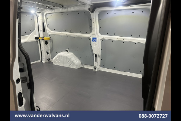Ford Transit Custom 2.0 TDCI L2H1 Euro6 Airco | Camera | Cruisecontrol | Navigatie | Stoelverwarming Parkeersensoren, LED, Bijrijdersbank, 2800kg trekvermogen