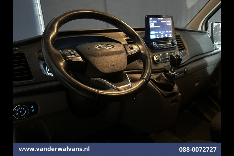 Ford Transit Custom 2.0 TDCI L2H1 Euro6 Airco | Camera | Cruisecontrol | Navigatie | Stoelverwarming Parkeersensoren, LED, Bijrijdersbank, 2800kg trekvermogen