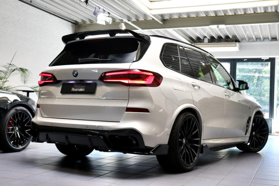 BMW X5 xDrive45e M Sport|PANO|22''|AKRA|AERO Body BMW X5 xDrive45e M Sport|PANO|22''|AKRA|AERO Body