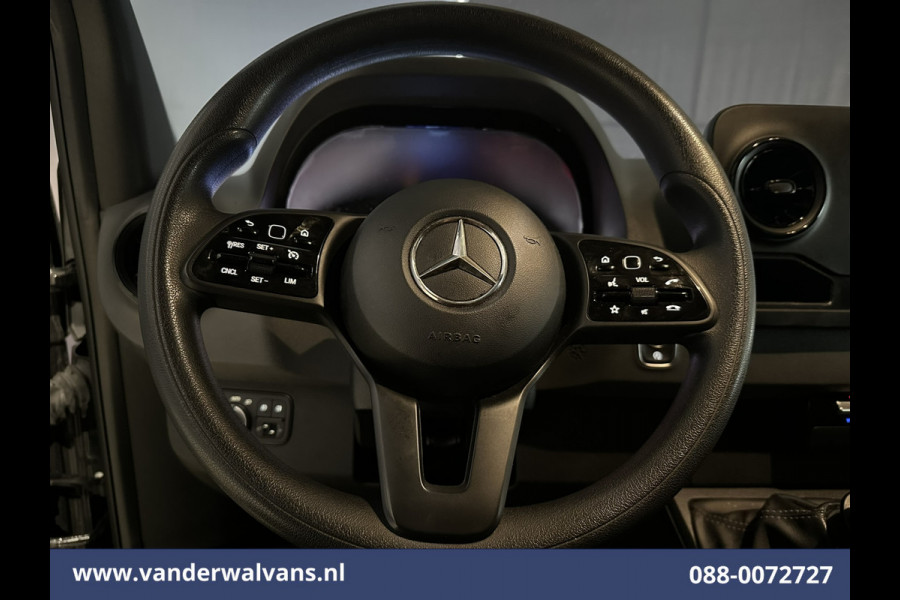 Mercedes-Benz Sprinter 317 CDI 170pk L3H2 Euro6 Airco | Apple Carplay | 360 Graden Camera | Navigatie Android Auto, Cruisecontrol, Chauffeursstoel, Parkeersensoren, Stoelverwarming, Bijrijdersbank